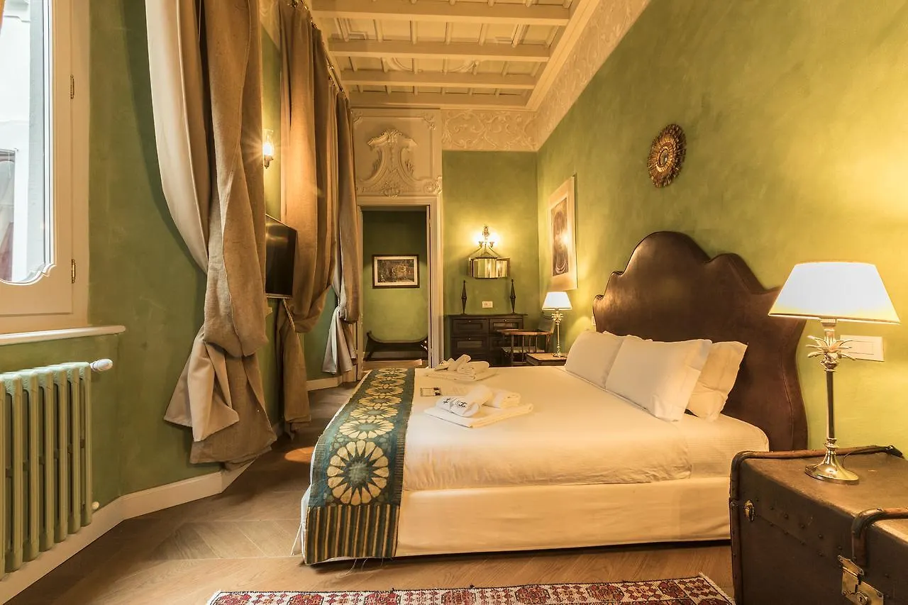 Hemeras Boutique Homes - 4 Luxury Suites In Milan Fashion District 0*,  Italia